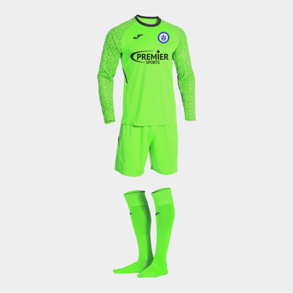 Goalkeeper Kit (Senior) Thumbnail